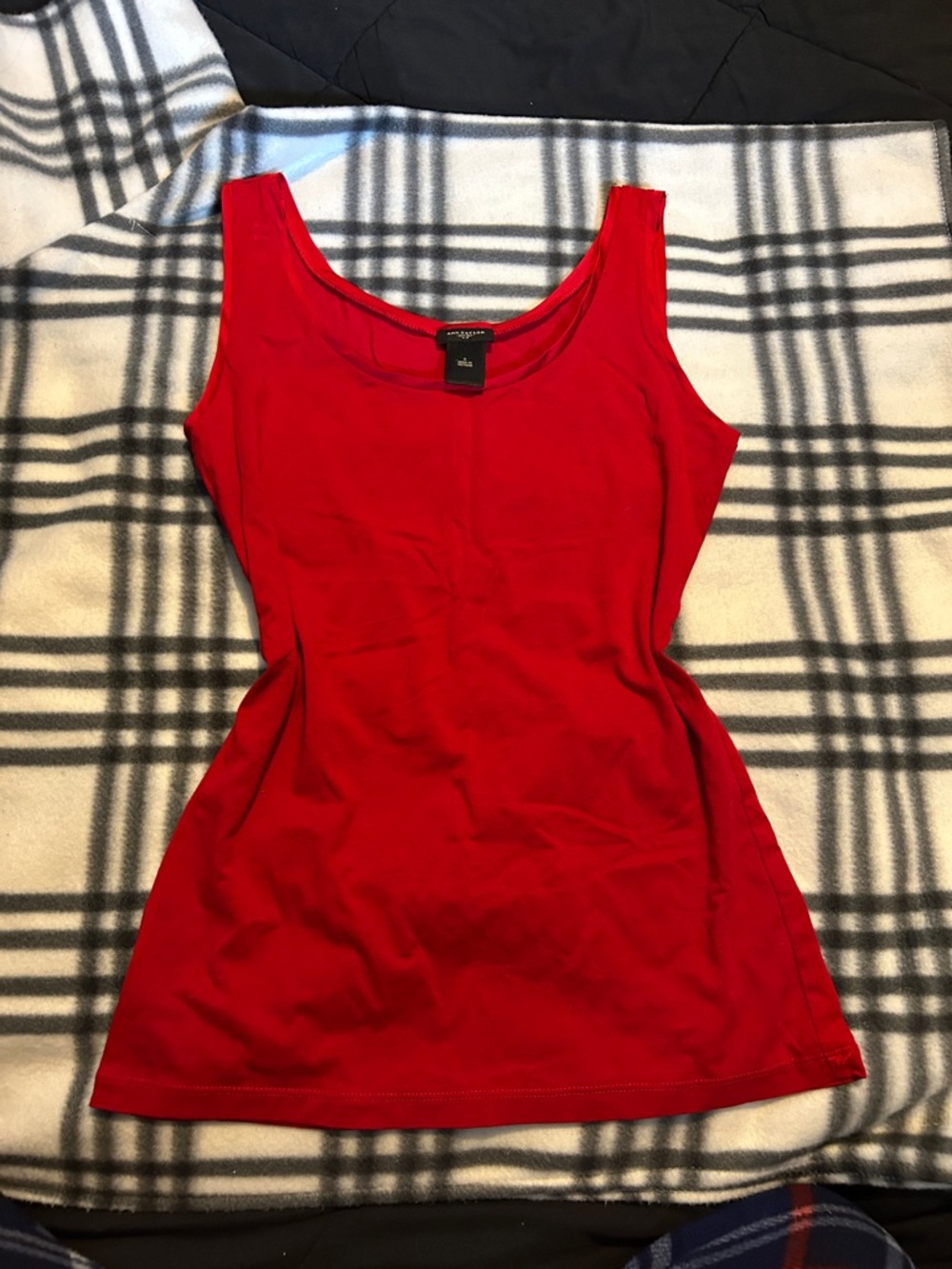 Ann Taylor Women's Red Scoop Neck Tank Top